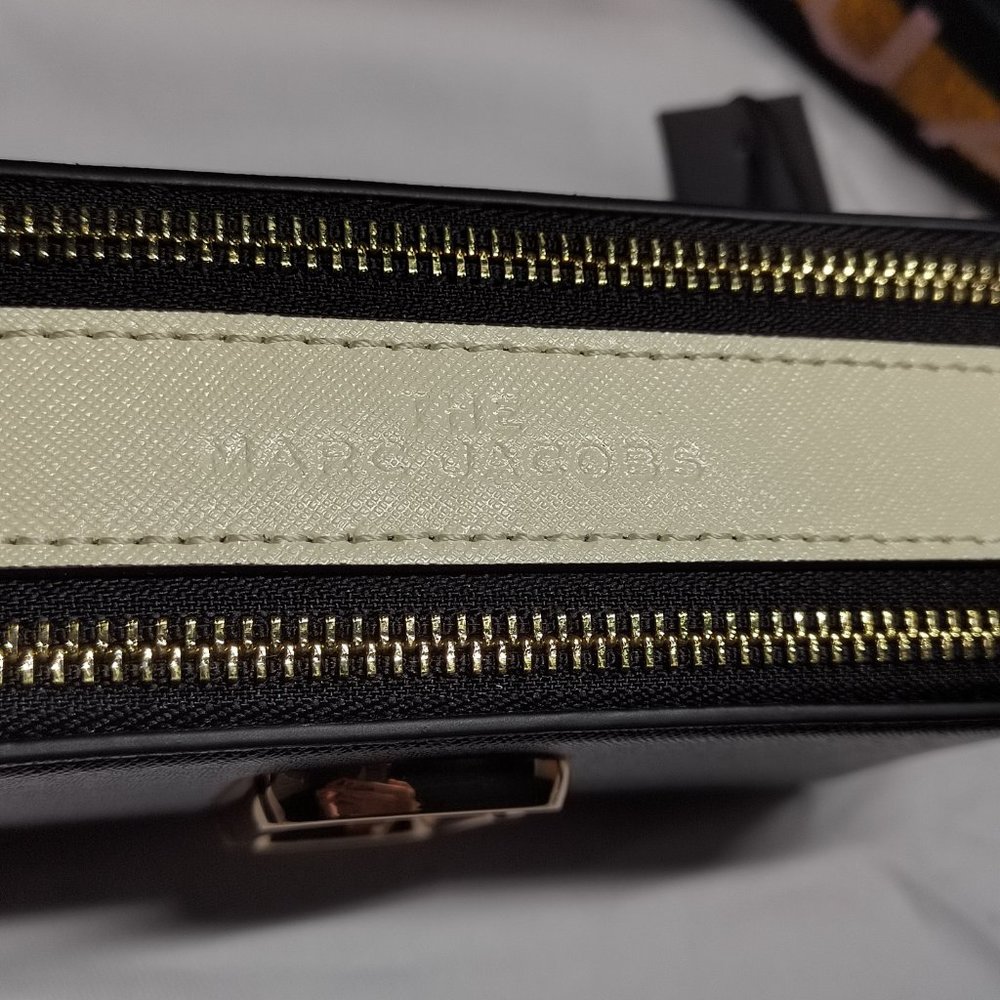 Marc Jacobs the SNAPSHOT black Crossbody Bag - Picture 16 of 16
